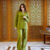 Blazer Croisé & Pantalon Large – Vert Olive– Collection Noblesse