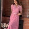 Robe Midi en Dentelle Guipure  Rose avec Boutons Diamond